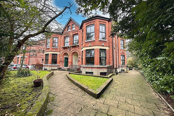 1 Bedroom Flat For Sale In The Beeches, West Didsbury, M20