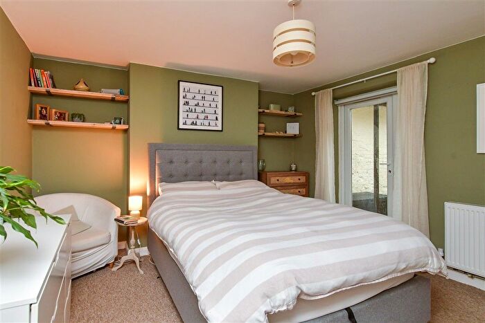 1 Bedroom Flat For Sale In Lansdowne Street, Hove, East Sussex, BN3