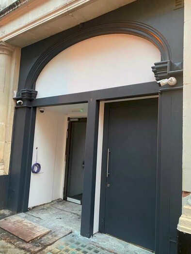 Restaurant Retail Property / Shop To Rent In Shaftesbury Avenue, London, W1D