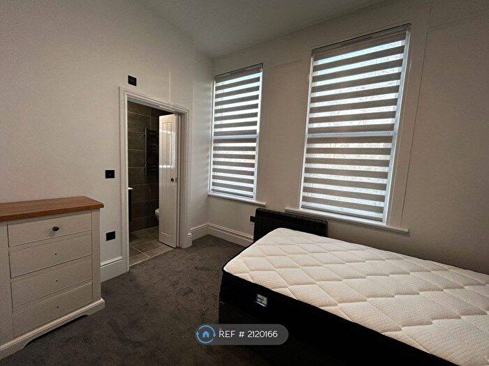 2 Bedroom Flat To Rent In Stanton Road, Croydon, CR0