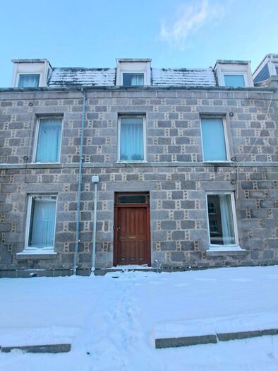1 Bedroom Flat To Rent In Menzies Road, Torry, Aberdeen, AB11