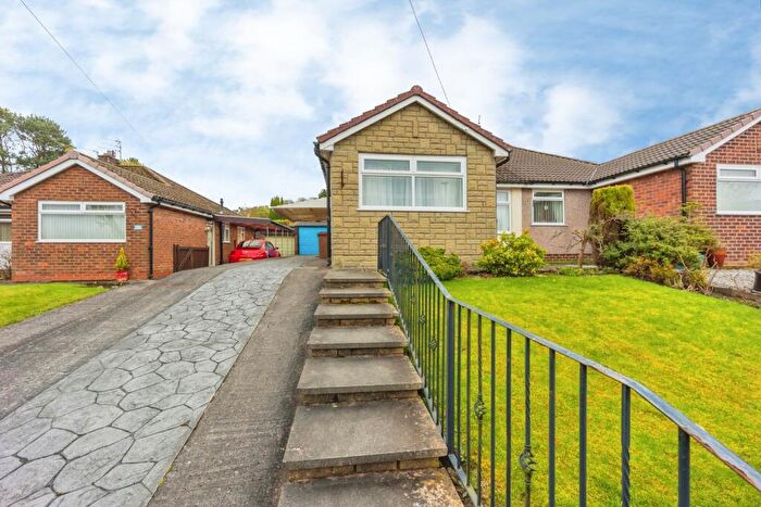 1 Bedroom Bungalow For Sale In Hollins Avenue, Hyde, Greater Manchester, SK14