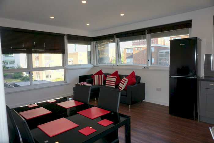 1 Bedroom Terraced House To Rent In Marlborough Street, Leeds, West Yorkshire, LS1