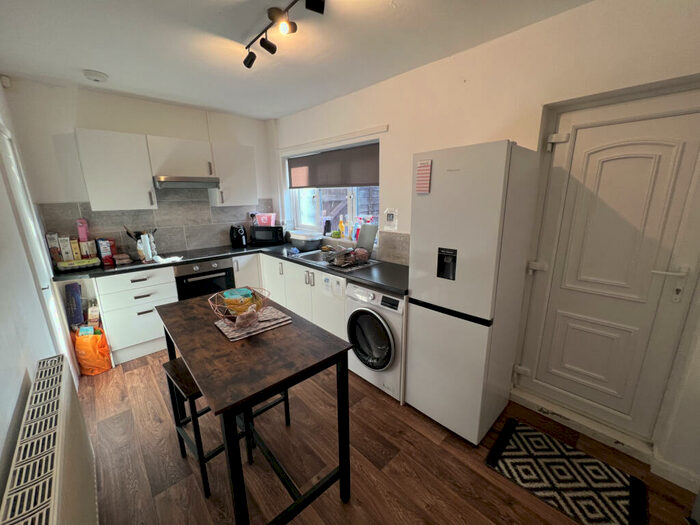 2 Bedroom End Of Terrace House To Rent In Chesil Avenue, Lenton, Nottingham, NG8