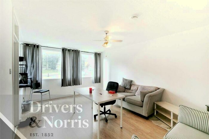 2 Bedroom Apartment To Rent In Video Court, Mount View Road, Crouch Hill, London, N4