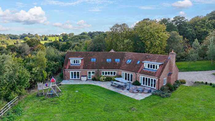 5 Bedroom Detached House For Sale In The Ridge, Cold Ash, RG18