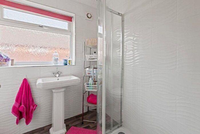 3 Bedroom Detached Bungalow For Sale In Church Road, Emneth, Wisbech, PE14