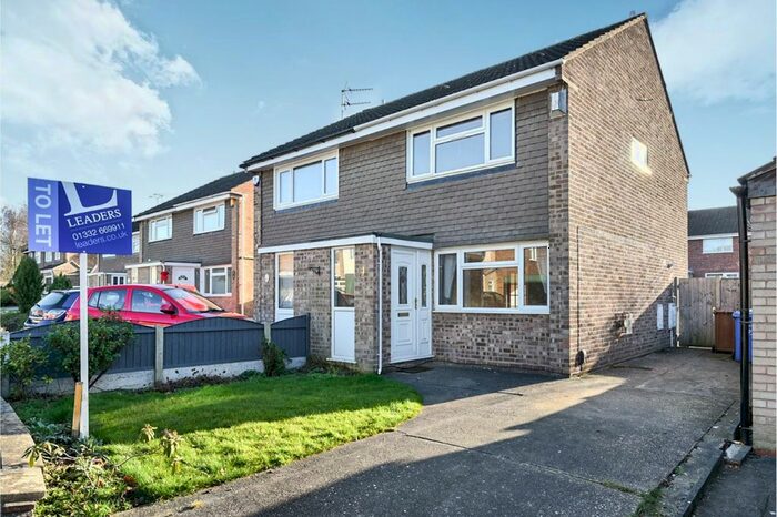 2 Bedroom Semi-Detached House To Rent In Dresden Close, Mickleover, Derby, DE3