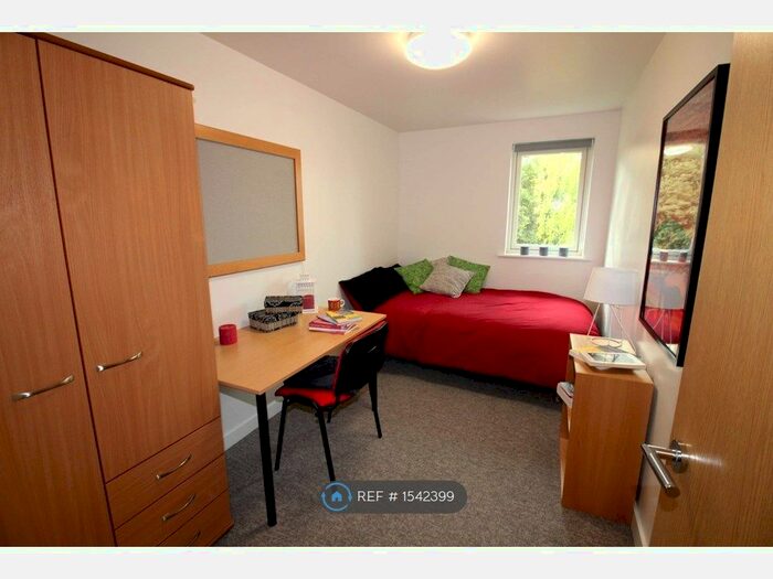 8 Bedroom Flat To Rent In Columbia Lodge, Southampton, SO16