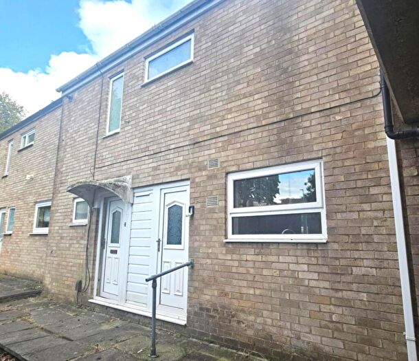 3 Bedroom House To Rent In Reigate Walk, Little Oakley, NN18