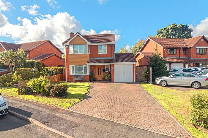 4 Bedroom Detached House For Sale In Charlesworth Avenue, Shirley, Solihull, B90