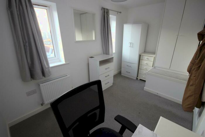 2 Bedroom End Of Terrace House To Rent In Hutchings Drive, Tithebarn, Exeter, EX1