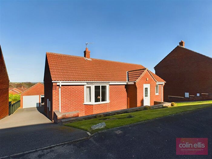 2 Bedroom Detached Bungalow For Sale In Coverdale Drive, Scarborough, YO12