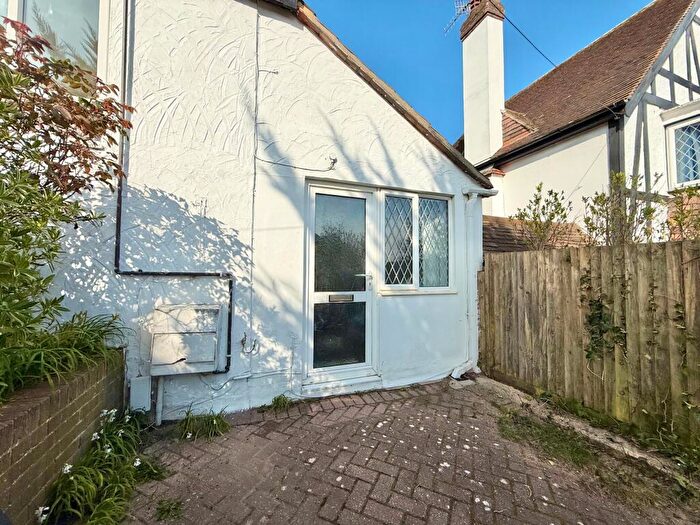 1 Bedroom Apartment To Rent In Bristol Gate, Brighton, BN2