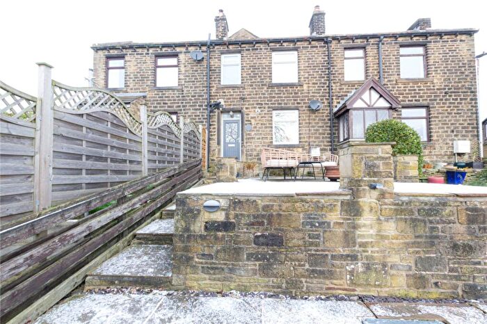 1 Bedroom Terraced House To Rent In Lee Terrace, Scholes, Holmfirth, West Yorkshire, HD9