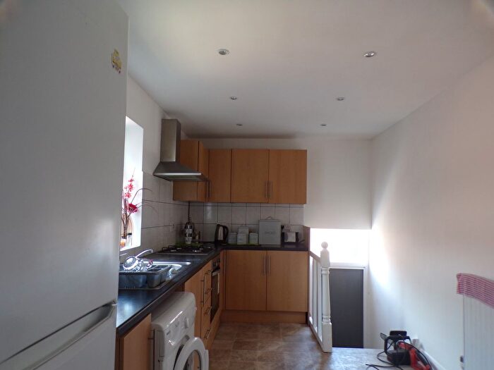 4 Bedroom Maisonette To Rent In Warton Terrace, Heaton, NE6