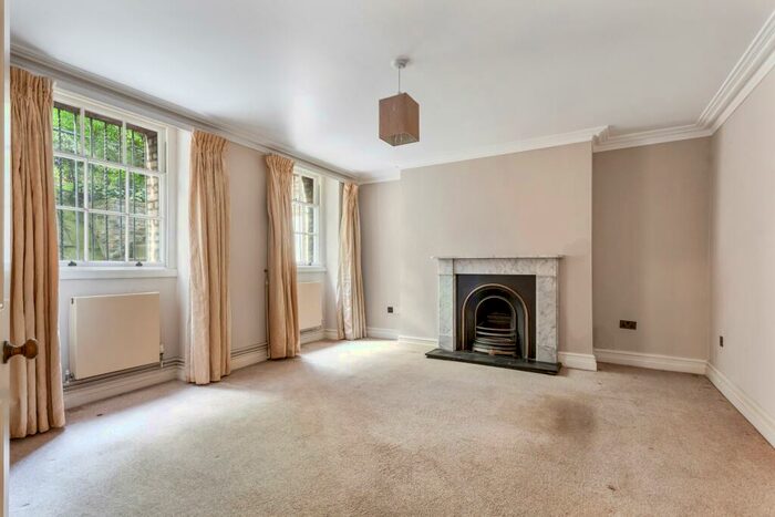 1 Bedroom Flat To Rent In St. Johns Wood High Street, NW8