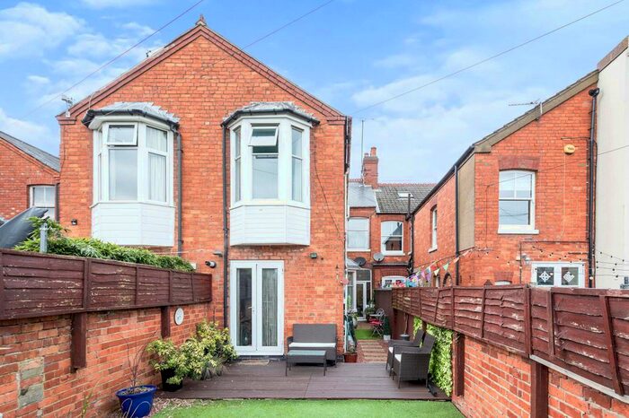 4 Bedroom Terraced House To Rent In Victoria Street, Wolverton, MK12