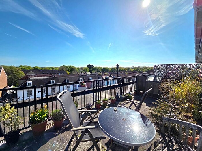 1 Bedroom Flat To Rent In West Street, Fareham, PO16