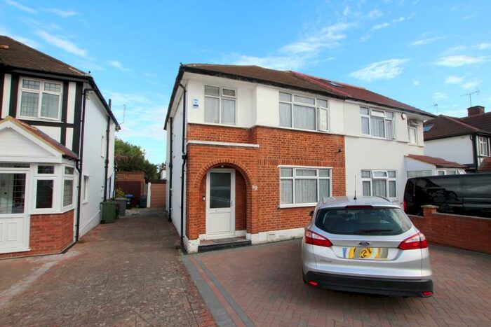 3 Bedroom Terraced House To Rent In Dorchester Way, Harrow, HA3