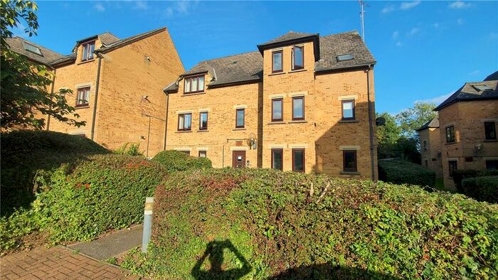 1 Bedroom Flat To Rent In Northwick Avenue, Harrow, HA3