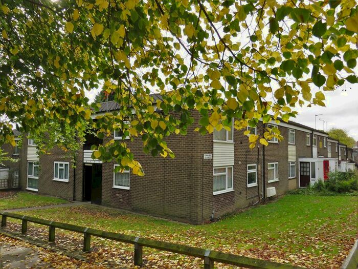 2 Bedroom Ground Flat To Rent In Roman Way, Harborne, Birmingham, B15