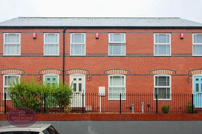 3 Bedroom Town House For Sale In Hardy Street, Kimberley, Nottingham, NG16