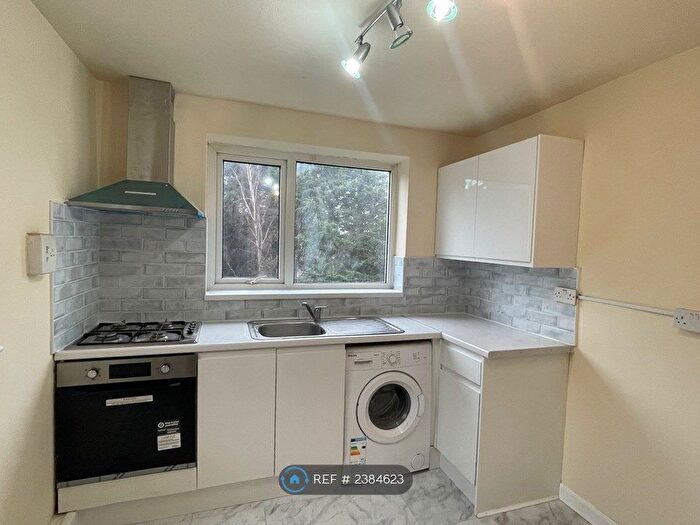 1 Bedroom Flat To Rent In Waterloo, Waterloo, L22