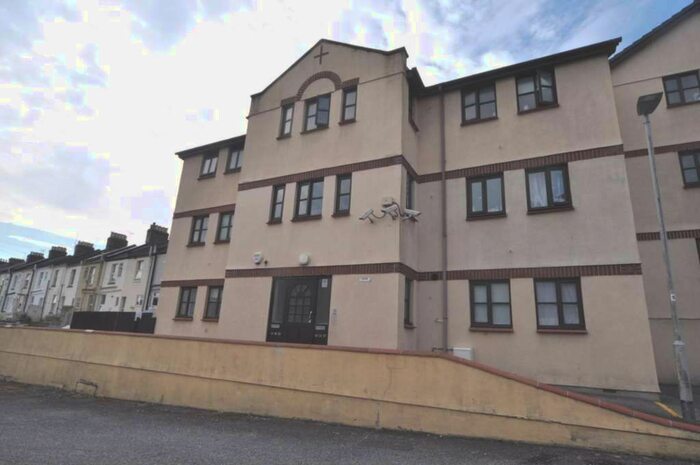 1 Bedroom Flat To Rent In Freemantle Gardens, Plymouth, PL2