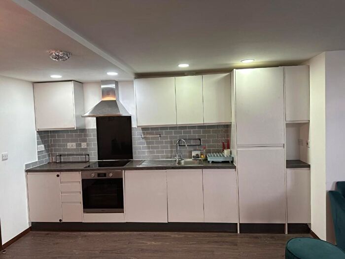 1 Bedroom Penthouse To Rent In New Coventry Road, Birmingham, B26