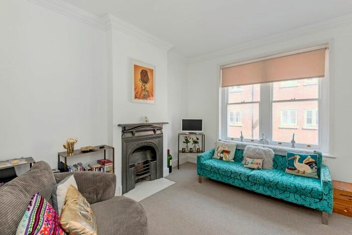 1 Bedroom Flat To Rent In Daventry Street, London, NW1