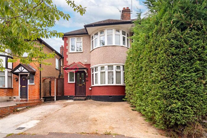3 Bedroom Semi-Detached House To Rent In Durley Avenue, Pinner, HA5