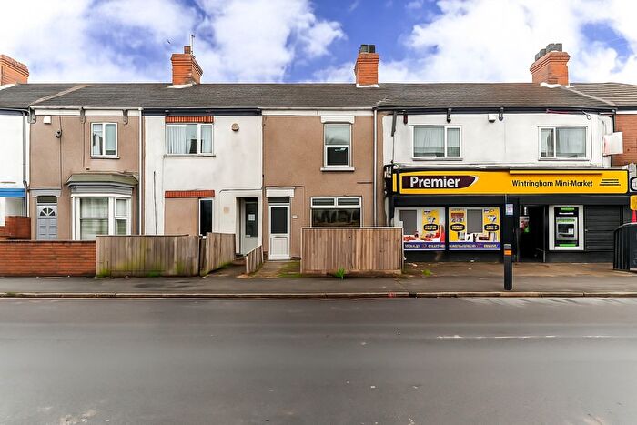 3 Bedroom Terraced House For Sale In Wintringham Road, Grimsby, DN32