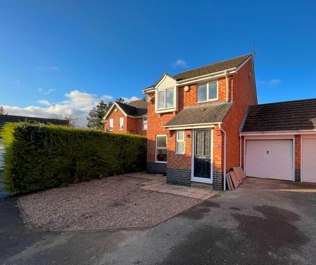 3 Bedroom Property To Rent In Barnwell Close, Thrapston, Kettering NN14