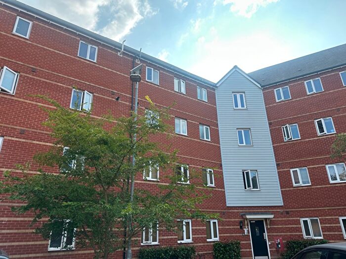 2 Bedroom Flat To Rent In Merton Way, Walsall, WS2