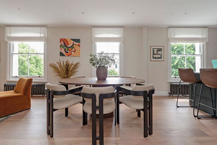 3 Bedroom Property For Sale In Cambridge Gardens, London, W10