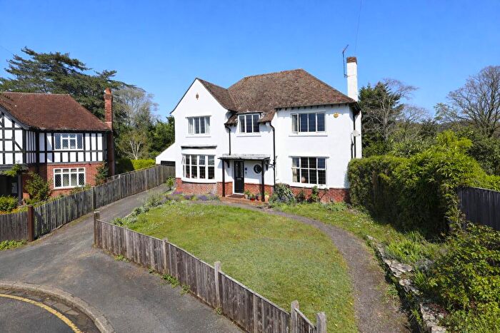 5 Bedroom Detached House For Sale In Bassett, Southampton, SO16