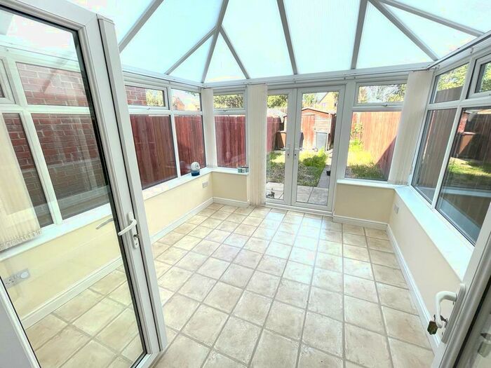 2 Bedroom Terraced House To Rent In Roslyn Road, Hull, HU3