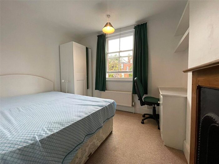 1 Bedroom Terraced House To Rent In Magdalen Road, Exeter, Devon, EX2