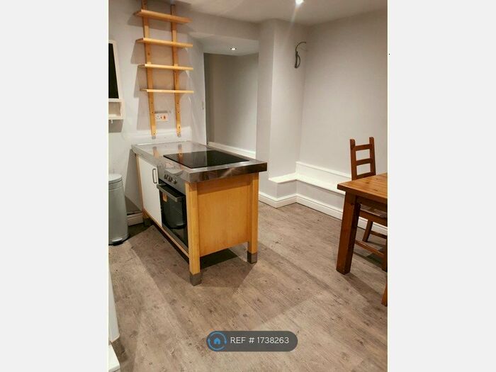 1 Bedroom Flat To Rent In Wilbury Villas, Hove, BN3