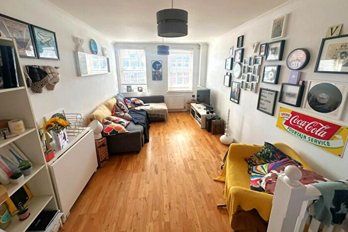 1 Bedroom Apartment To Rent In Weybridge, Surrey, KT13