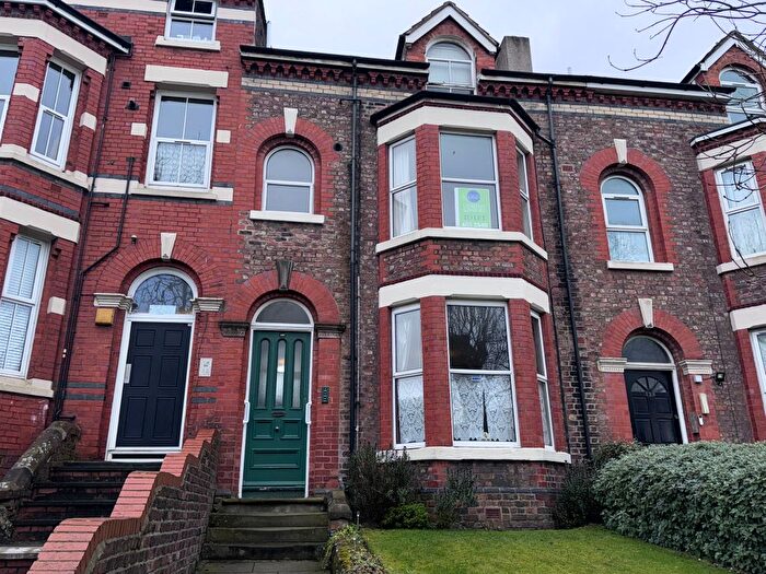 2 Bedroom Flat To Rent In Whetstone Lane, Tranmere, CH41