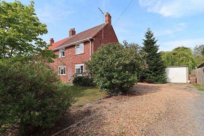 3 Bedroom Semi-Detached House For Sale In Tilney St. Lawrence, King's Lynn, Norfolk, PE34