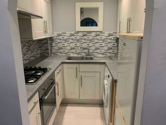 1 Bedroom Semi-Detached House To Rent In Matley Moor, Liden, SN3