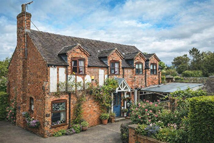 3 Bedroom Property For Sale In Main Street, Hilton, Derby, DE65