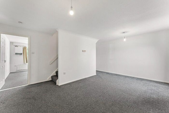 3 Bedroom House To Rent In Brudenell, Peterborough, Cambridgeshire, PE2