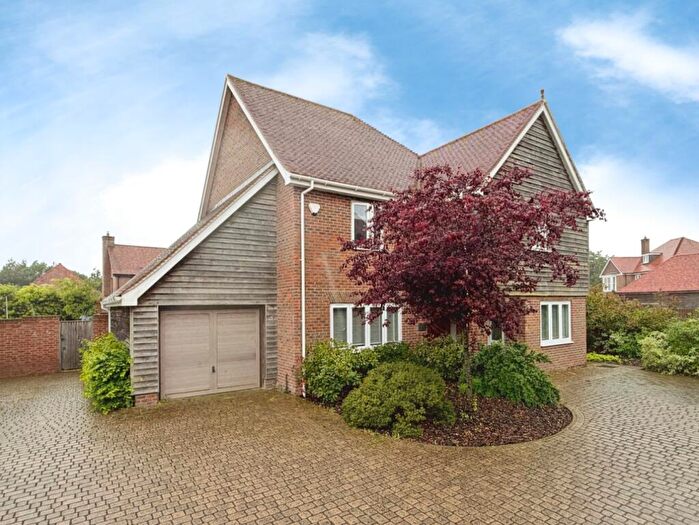 4 Bedroom Detached House For Sale In Kilndown Place, Stelling Minnis, Canterbury, CT4