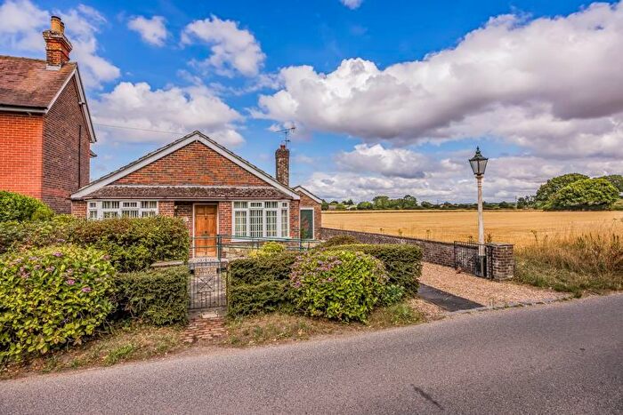 3 Bedroom Detached Bungalow For Sale In Drift Lane, Bosham, PO18
