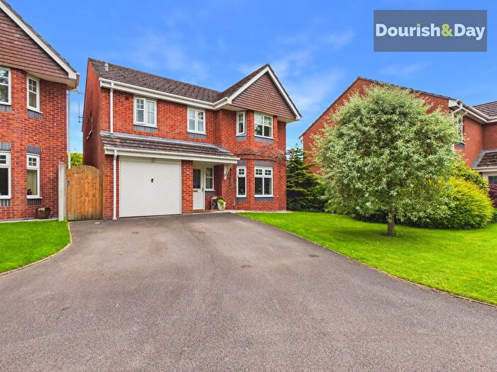 4 Bedroom Detached House For Sale In Frogmore Close, Market Drayton, TF9