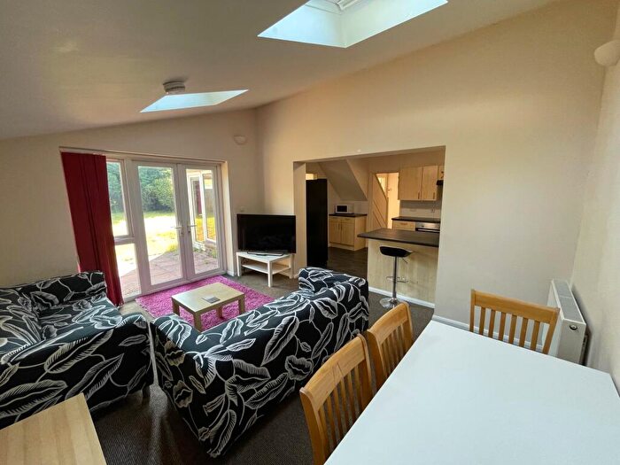 6 Bedroom Detached House To Rent In Randolph Close, Canterbury, CT1